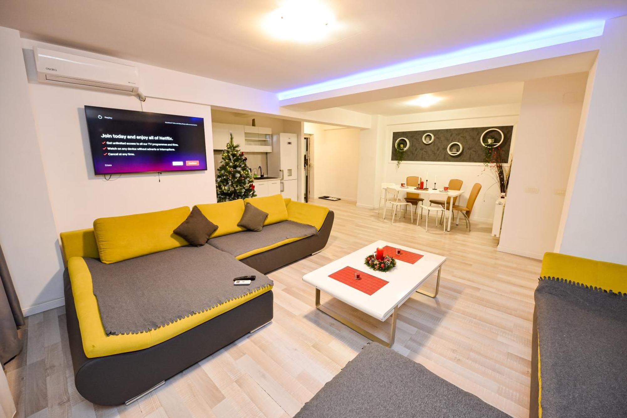 Pierre Cardin Deluxe Apartment With Terrace By Magniflex Bukarest Exteriör bild