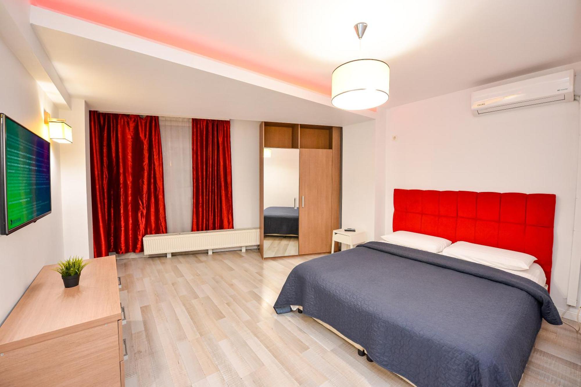Pierre Cardin Deluxe Apartment With Terrace By Magniflex Bukarest Exteriör bild
